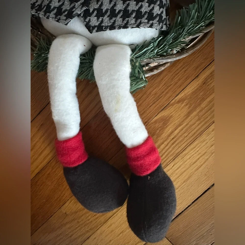 Christmas Stuffed Snowman WELCOME Door Wreath w. Red Scarf & Vines. Wood Sign.